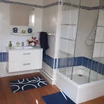 Le Domaine De Bed & Breakfast
